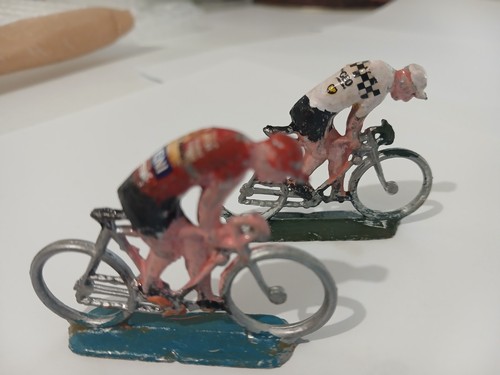 Coureurs cyclistes lot n 12 - coureurs,