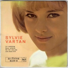 SYLVIE VARTAN ne t'en va pas
