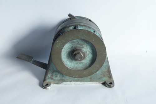 Ancien guindeau bronze - ancien, treuil