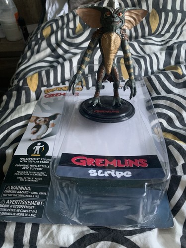 Noble collection figurine - noble,