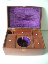 Ancienne boite à thé