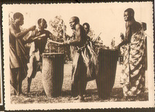 CONGO   carte photo"Musiciens"(?) scène(?)  /Photo New Usumbura /RARE