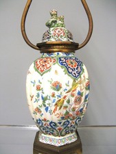 Pot Couvert En Faïence De