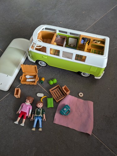 Volkswagen camping bus - t1,