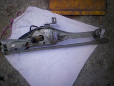 tringlerie essuie glace+