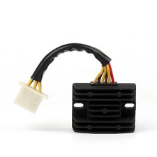 REGULATEUR de tension pour