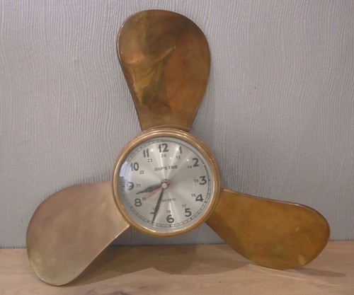 Hélice horloge laiton - en,