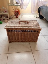 Ancien panier a provisions en