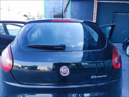 Malle hayon arriere fiat - malle/hayon,