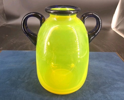 Vase verre soufflé jaune - soufflé,