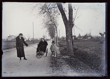 Grand-Mere Family Wheelchair Antique PHOTO NEGATIVE 1925 Glass Plate 