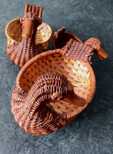 Trois petits paniers rotin - petits,