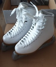 Patins à glace patinage artistique 