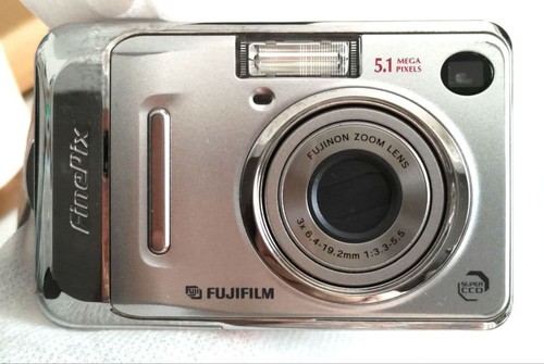 Appareil photo compact 1 - photo,