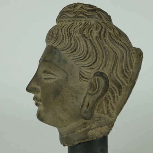 Tête bouddha pierre de - de,