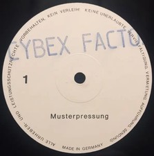 Cybex Factor Alive & Kickin'