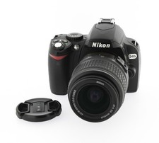 Nikon D40X + AFS 18-55 GII ED