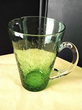 Cruche à eau , carafe en