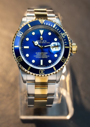 2001 rolex submariner - rolex, date