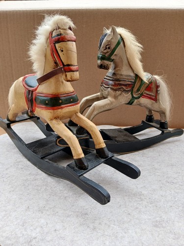 Anciens chevaux bascule - anciens, à