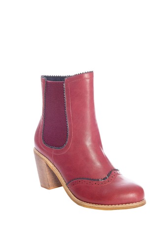 Vêtements interdits bottes - -,