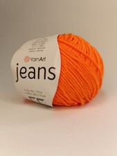 Lot de pelotes de laine/fil