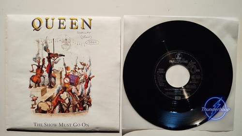 Queen the show must go - must, on