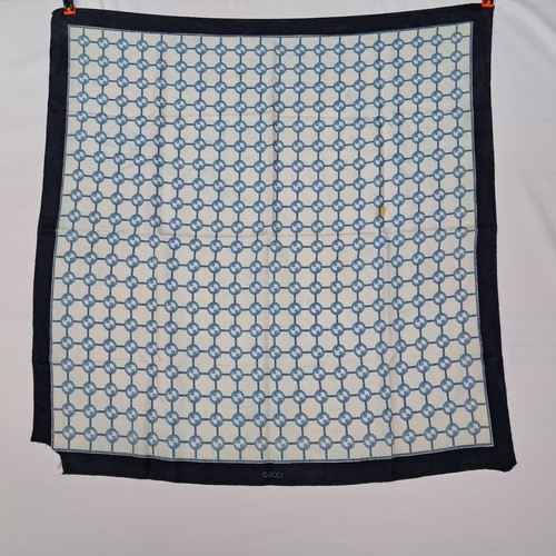 Gucci pure silk blue scarf - silk,
