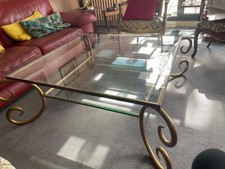 table basse design en verre à