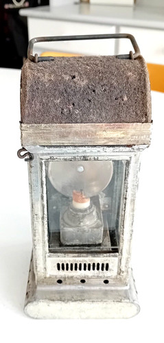 Lanterne train lampe pétrole
