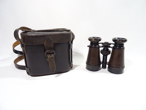 Old pair military - of,