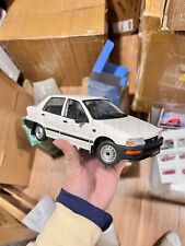 1:18 Scale Daihatsu Charade Sedan 7100 Maihe White Diecast Model Car