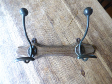 ancien porte-manteau mural en