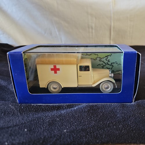 Ambulance asile tintin - de,