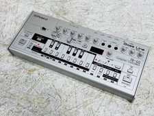 Roland TB-03 Bass Line Synthesizer in Clean Condition with Box and Manual