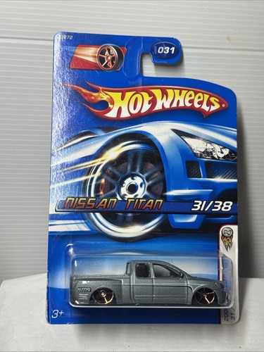 Hotwheels nissan - hotwheels, 1/64