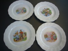 WOLF MILL FAIENCE FOUR PLATE WAFFLE EDGE HOLLAND FARMERS