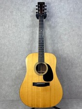 Guitare acoustique vintage