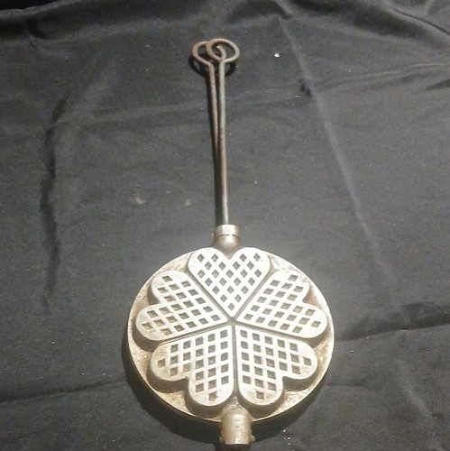 Gaufrier métal argenté motif