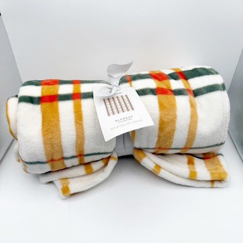 Hallmark soft cozy plaid - soft, throw