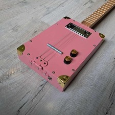 cigar box guitar C B G 3 Cordes  Électro-acoustique