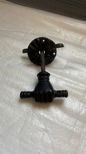 Ancien heurtoir porte en - de,