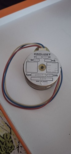 Moteur synchrone crouzet - synchrone, type
