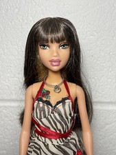 Barbie My Scene Junglicious Salon Safari Delancey Doll Twist Dark Hair Tattoo