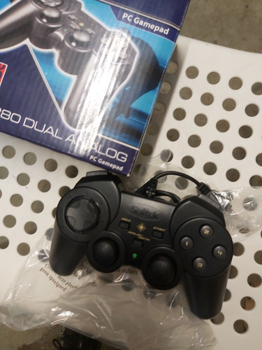 Manette usb - usb, (saitek)