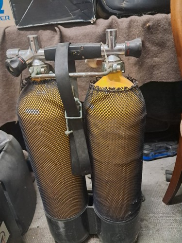 Bouteilles plongée - bouteilles,