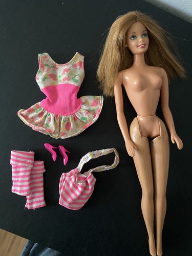 Barbie vintage 1990 - vintage,