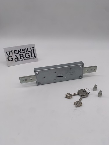 Serrure pour volets portes - serrure,