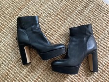 bottines à talons compensées