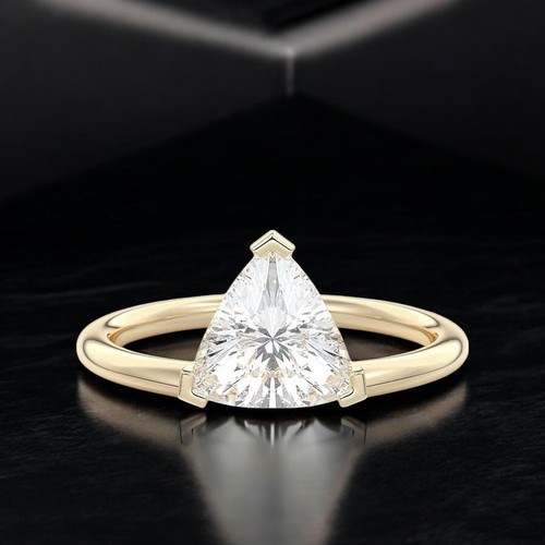 Bague diamant taille trillion